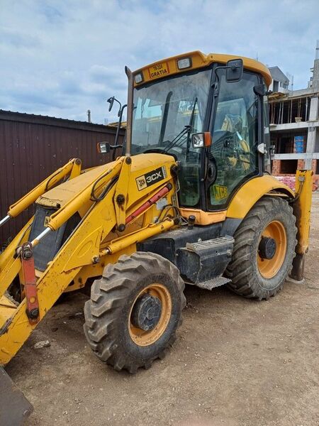 Vanzare Buldoexcavator Militari Residence