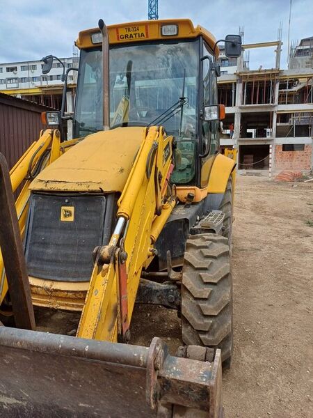 Vanzare Buldoexcavator Militari Residence